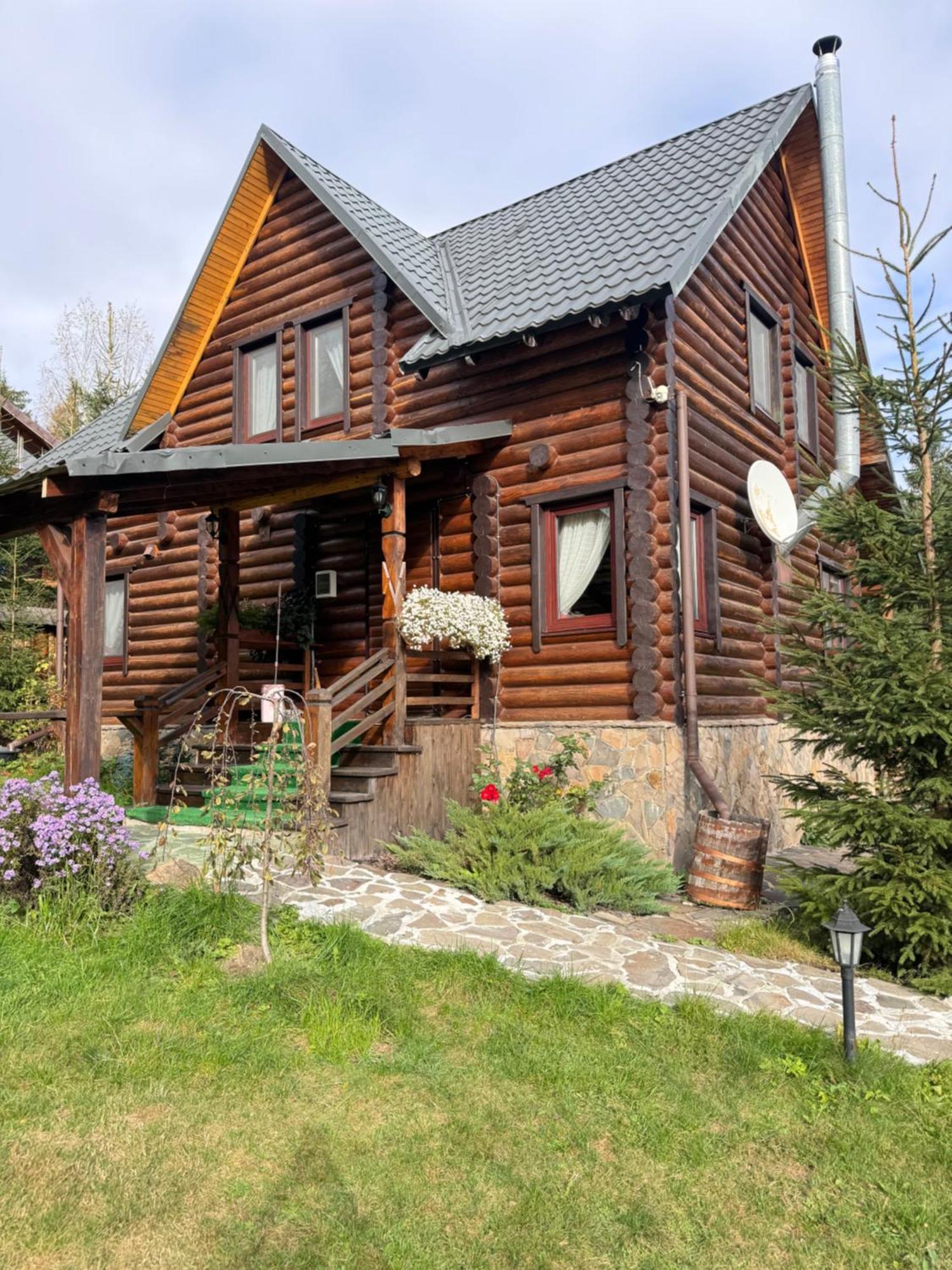 Коттедж ПоляНица Буковель Экстерьер фото